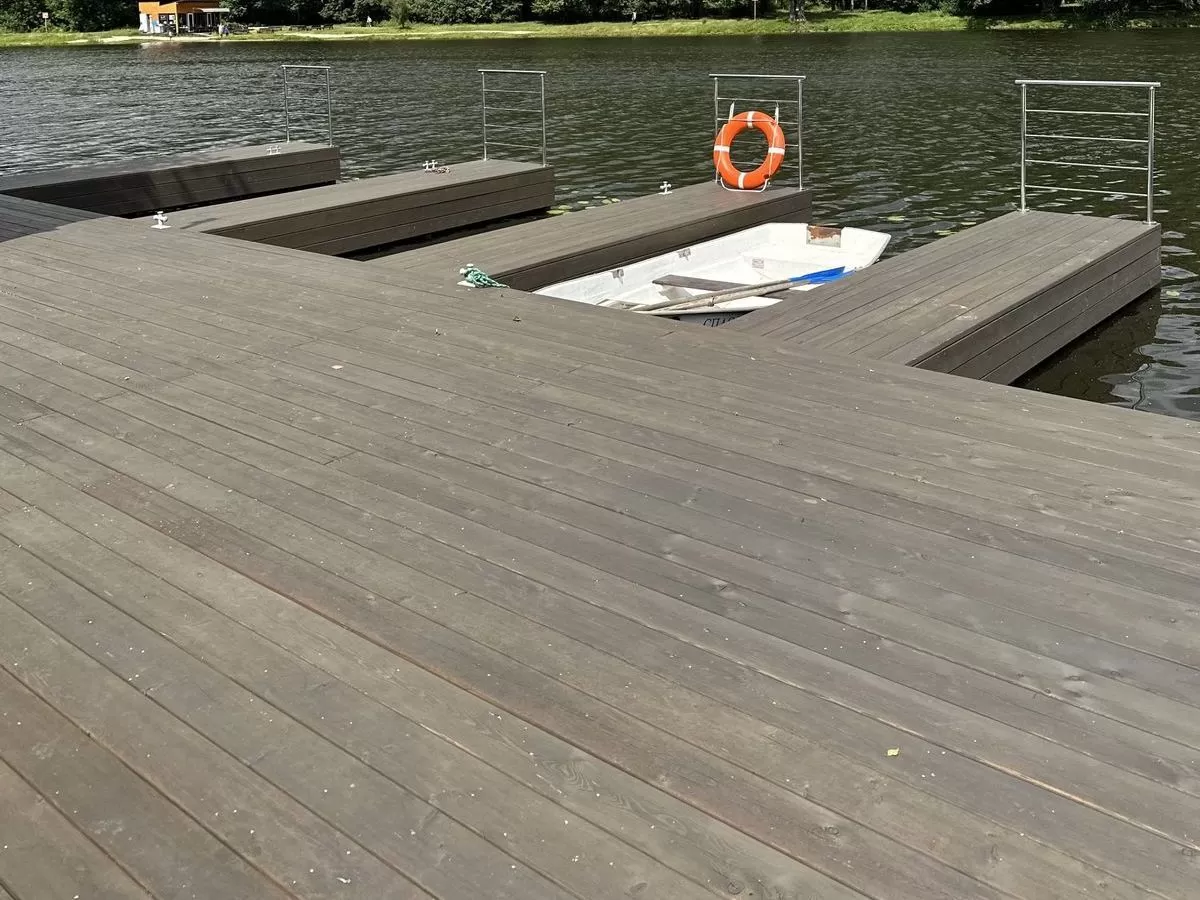 Как использовать такой элемент ландшафтного дизайна, как декоративные мостики?